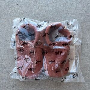 NEW IN BAG Freshly Picked Moccasins
